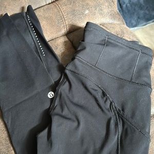 Lulu fast & free leggings with pockets